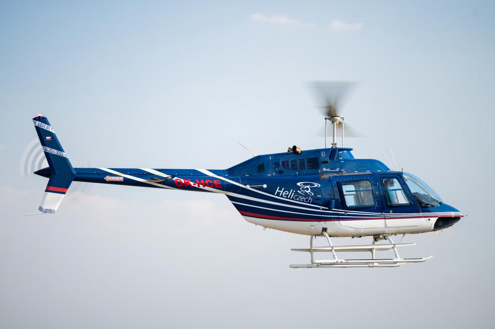 HROCHŮV TÝNEC a okolí | Let vrtulníkem BELL 206 (11.05.2024)