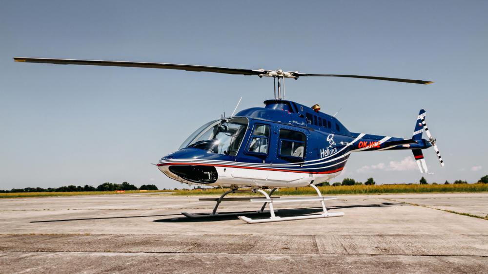 LIBOCHOVICE a okolí | Let vrtulníkem BELL 206 (30.04.2023)