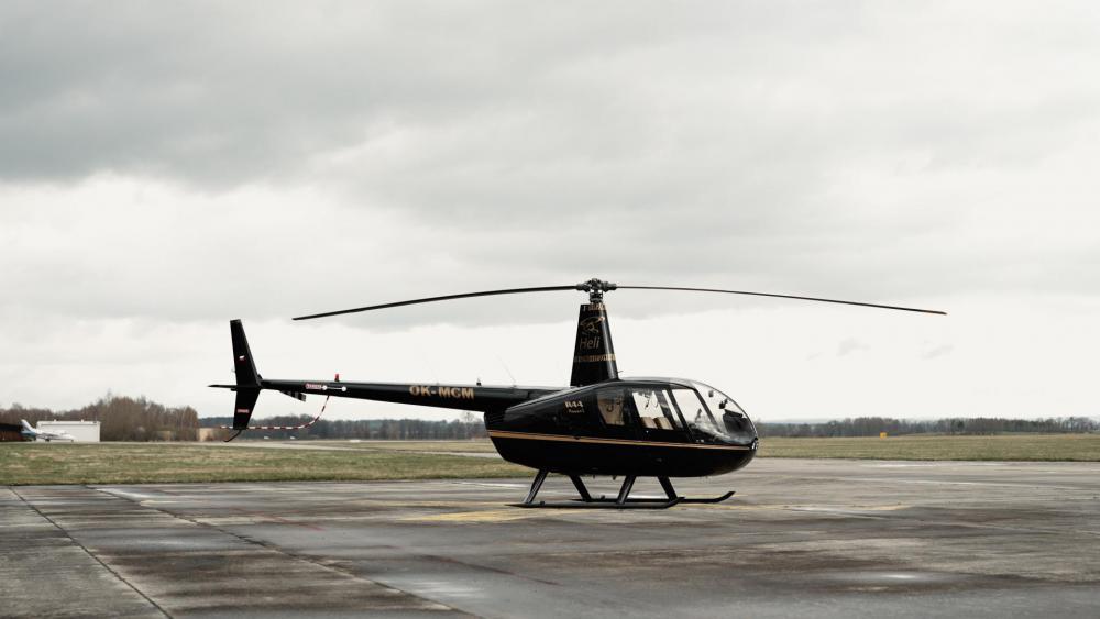 NOVÝ BYDŽOV a okolí | Let vrtulníkem Robinson R44 (30.07.2022)