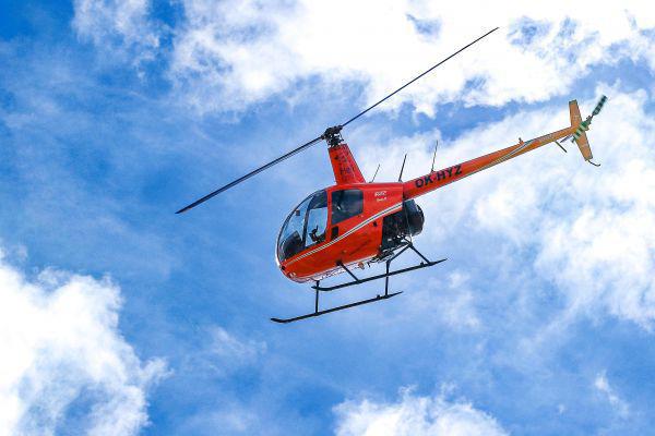 NOVÝ JIČÍN a okolí | Let vrtulníkem Robinson R22 (06.08.2022)
