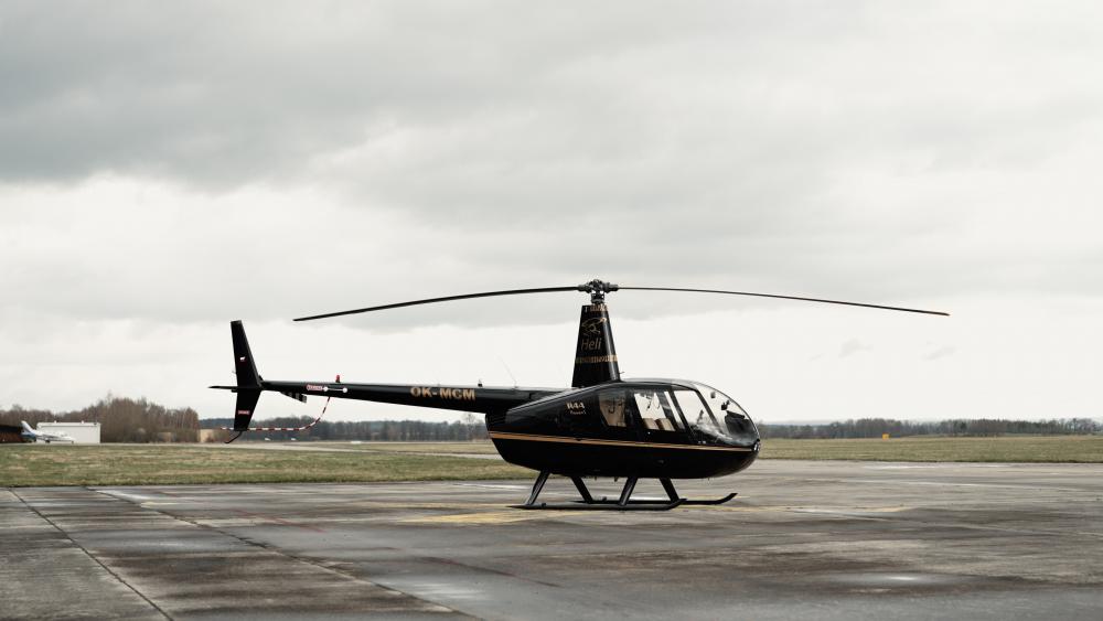 TOUŽIM a okolí | Let vrtulníkem R44 (28.05.2022)