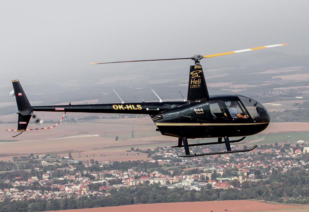 ŽĎÁR NAD SÁZAVOU a okolí | Let vrtulníkem Robinson R44 (06.08.2022)
