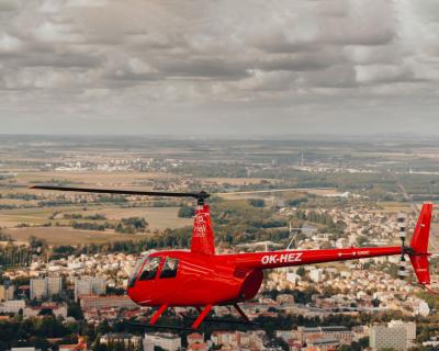 BRNO a okolí | Let vrtulníkem Robinson R44