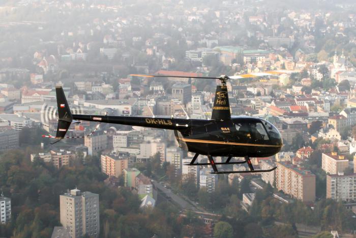 BZENEC a okolí | Pilotem vrtulníku R44 na zkoušku (14.05.2023)