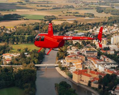 FRÝDEK MÍSTEK a okolí | Let vrtulníkem Robinson R44