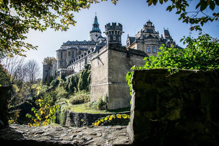 HRAD a ZÁMEK FRÝDLANT z paluby vrtulníku (27.04.2024)