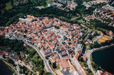 TÁBOR a okolí | Let vrtulníkem Robinson R44