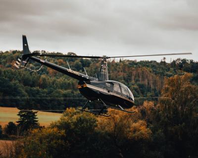 ÚSTÍ NAD LABEM a okolí | Let vrtulníkem Robinson R44