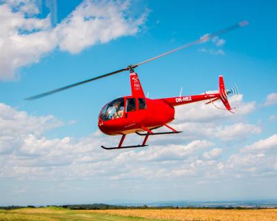 VALAŠSKÉ MEZIŘÍČÍ a okolí | Let vrtulníkem Robinson R44