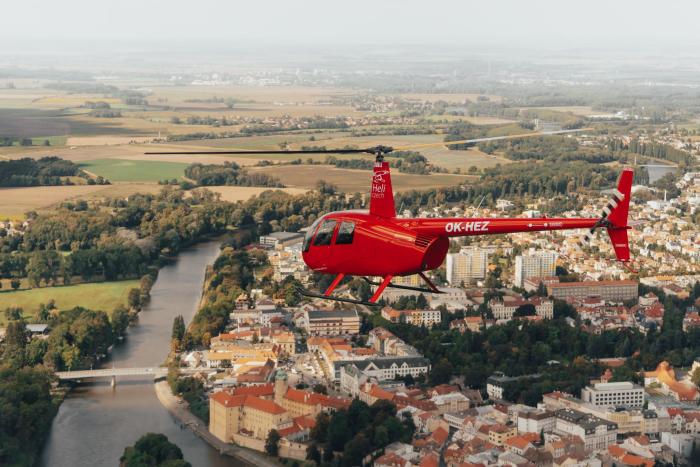 Robinson R44